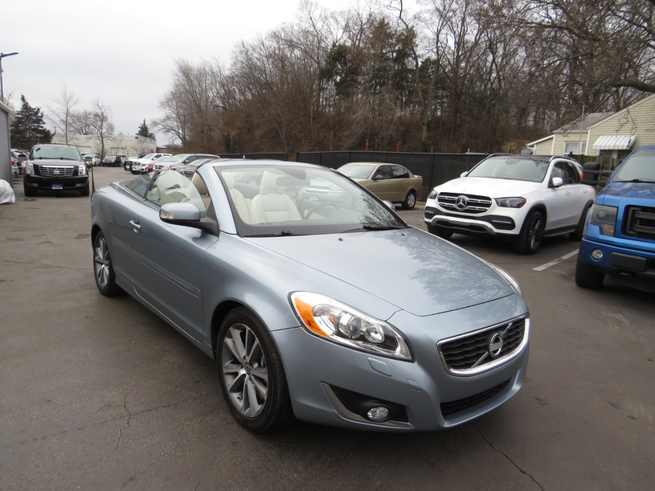 Volvo C70 2dr Conv T5 2013