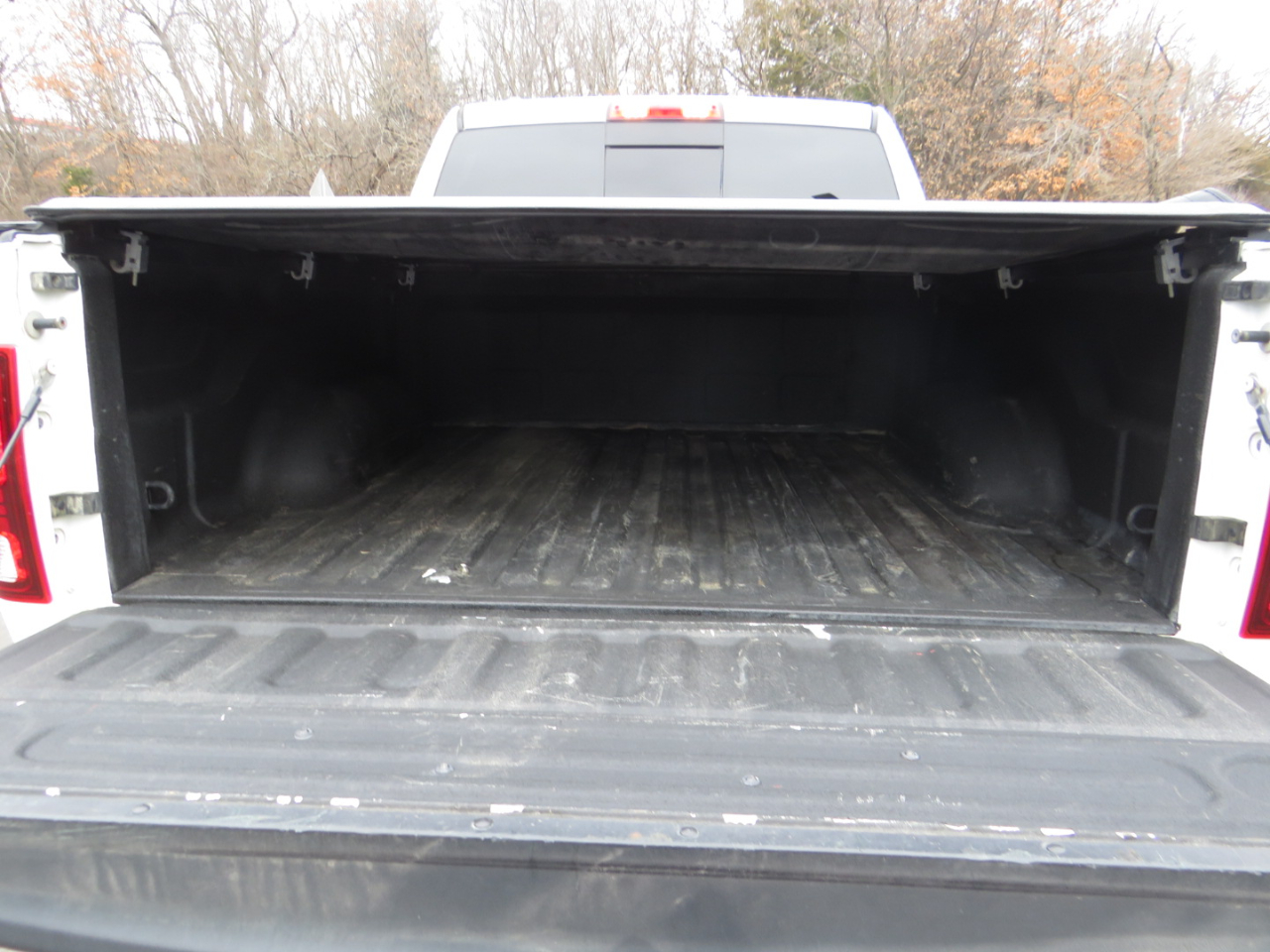 RAM 1500 4WD Crew Cab 140.5" Sport 2016