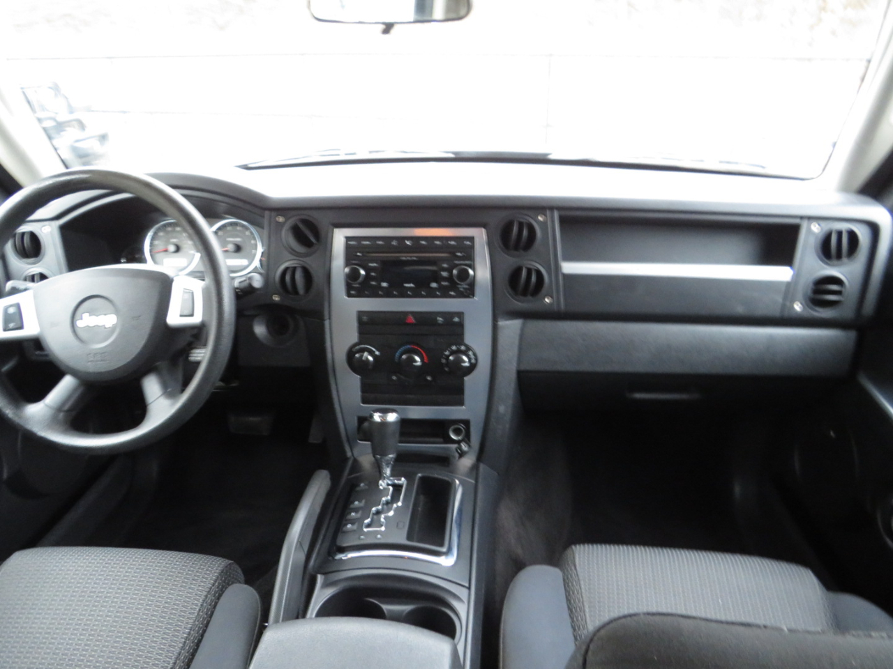 Jeep Commander 4WD 4dr Sport 2008