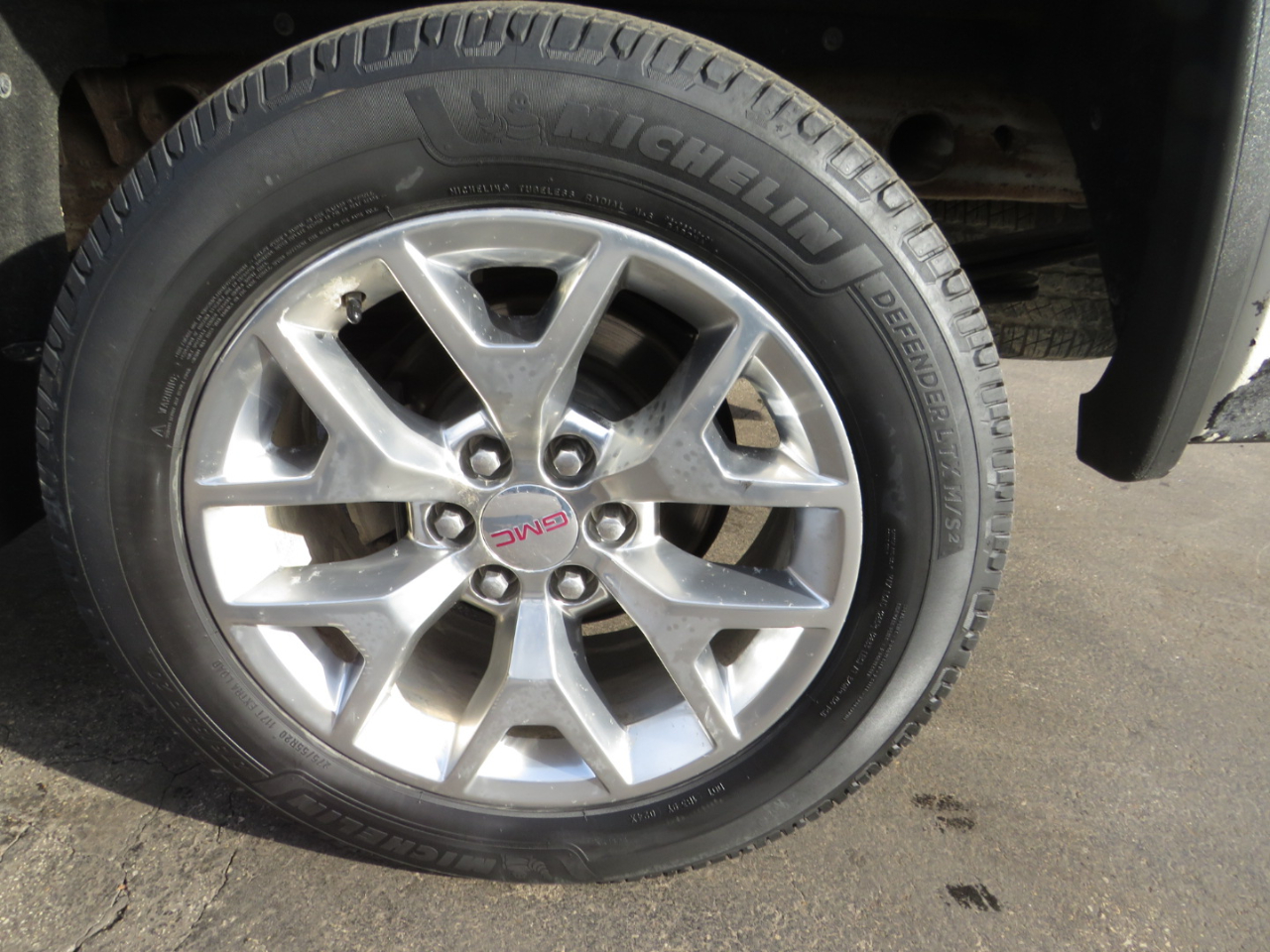 GMC Sierra 1500 4WD Crew Cab 143.5" SLT 2015