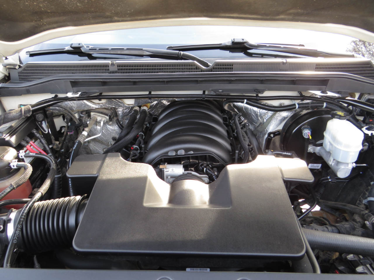 GMC Sierra 1500 4WD Crew Cab 143.5" SLT 2015