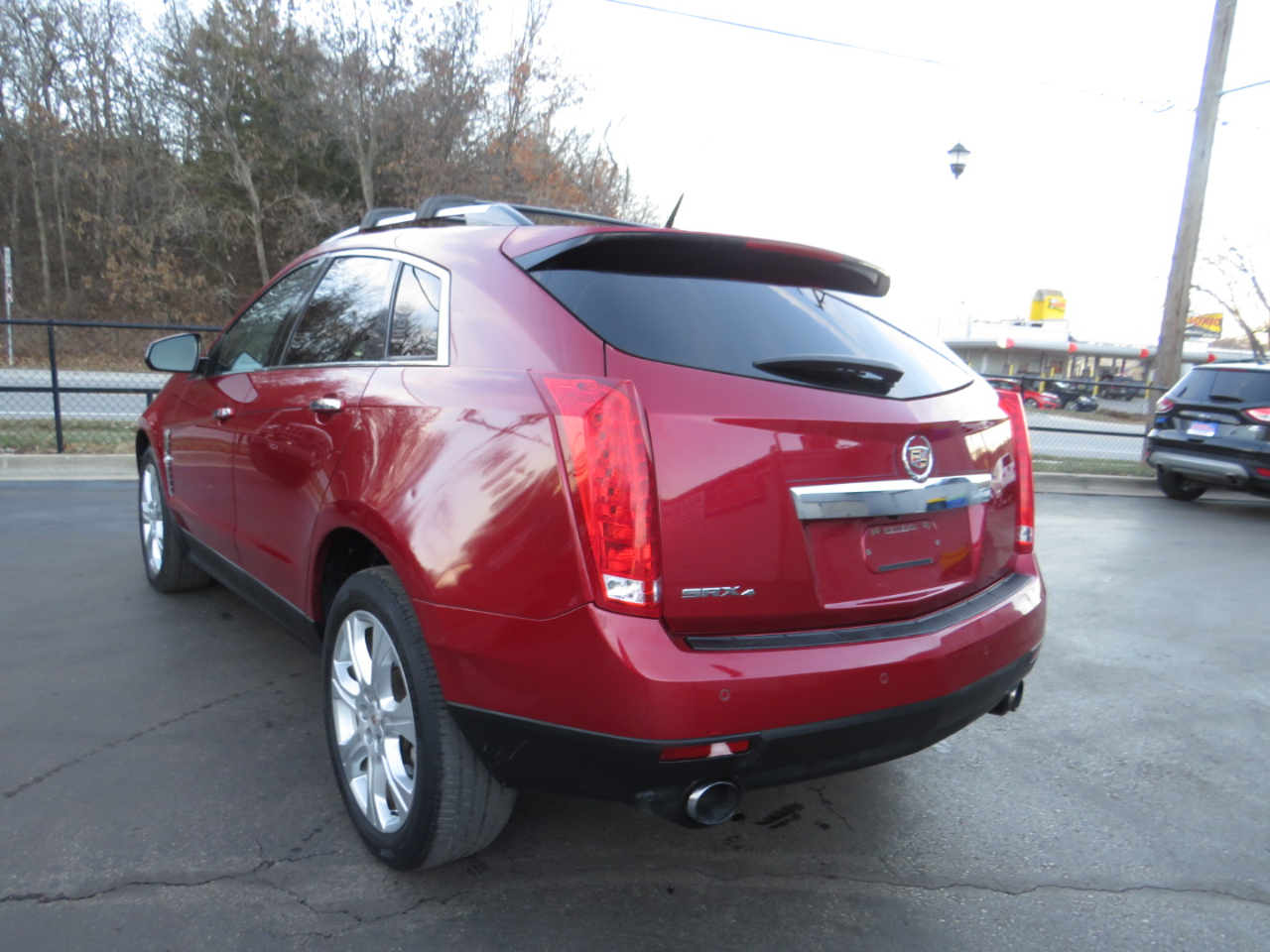 Cadillac SRX AWD 4dr Premium Collection 2010