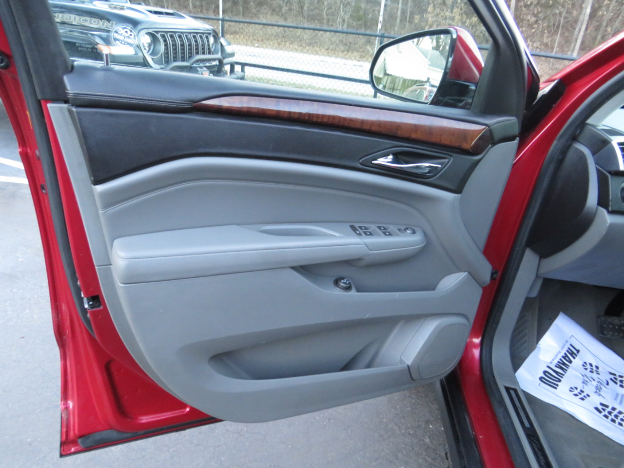 Cadillac SRX AWD 4dr Premium Collection 2010