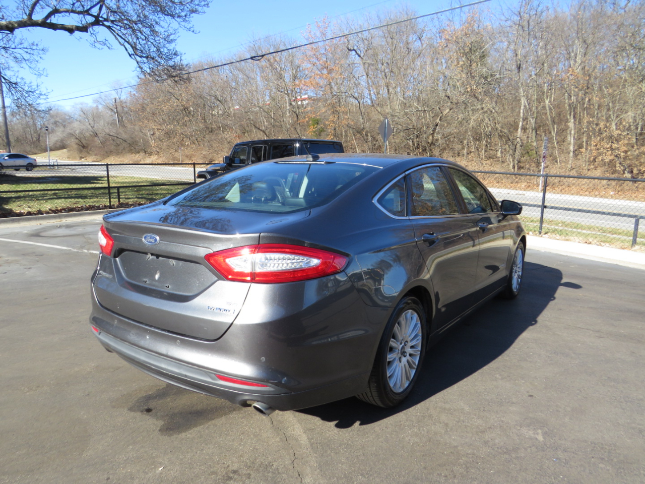 Ford Fusion 4dr Sdn SE Hybrid FWD 2015