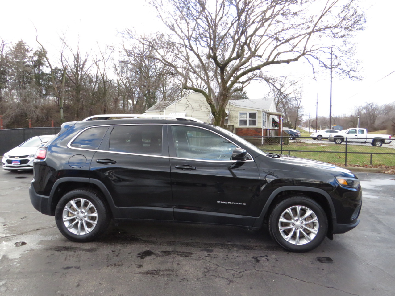 Jeep Cherokee Latitude FWD 2019