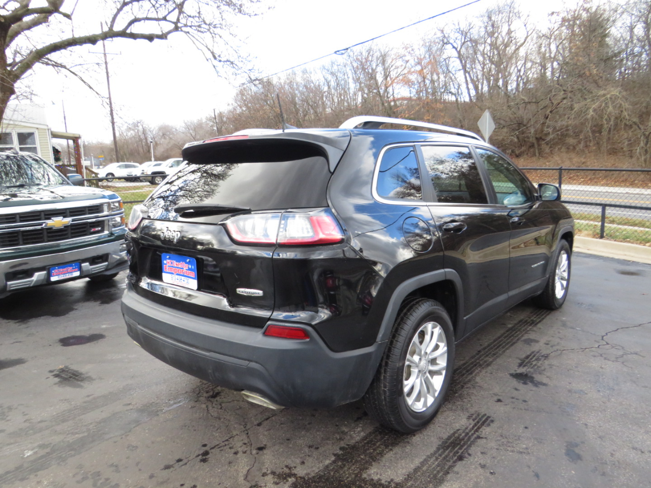 Jeep Cherokee Latitude FWD 2019