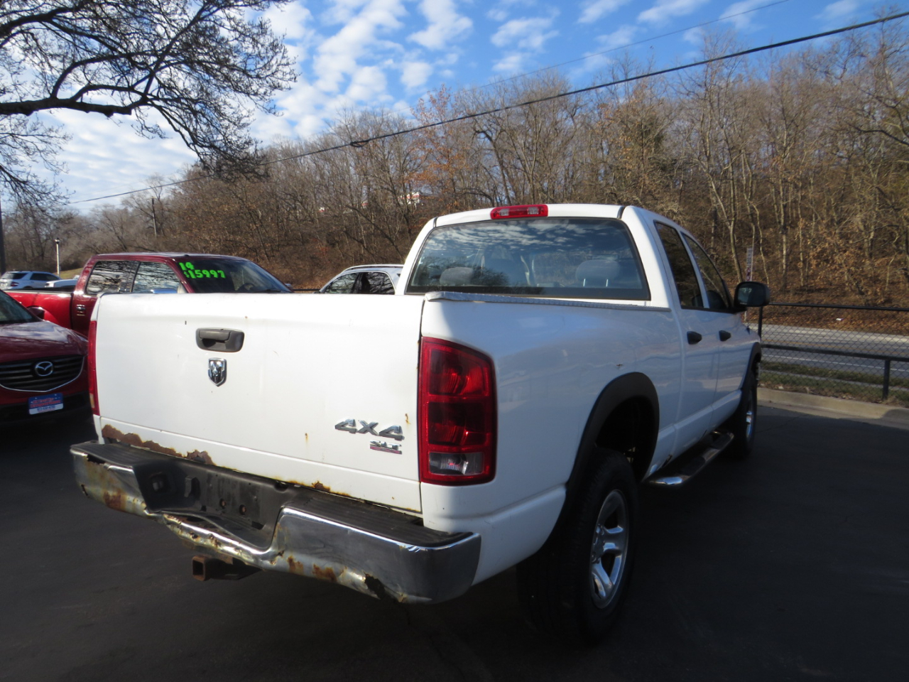 Dodge Ram 1500 4dr Quad Cab 140.5" WB 4WD SLT 2005