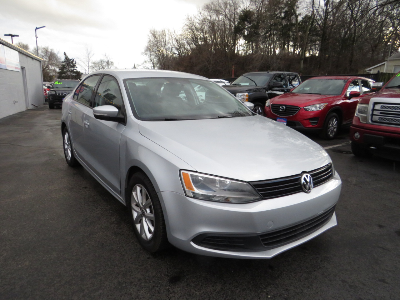 Volkswagen Jetta Sedan 4dr Manual SE PZEV 2012