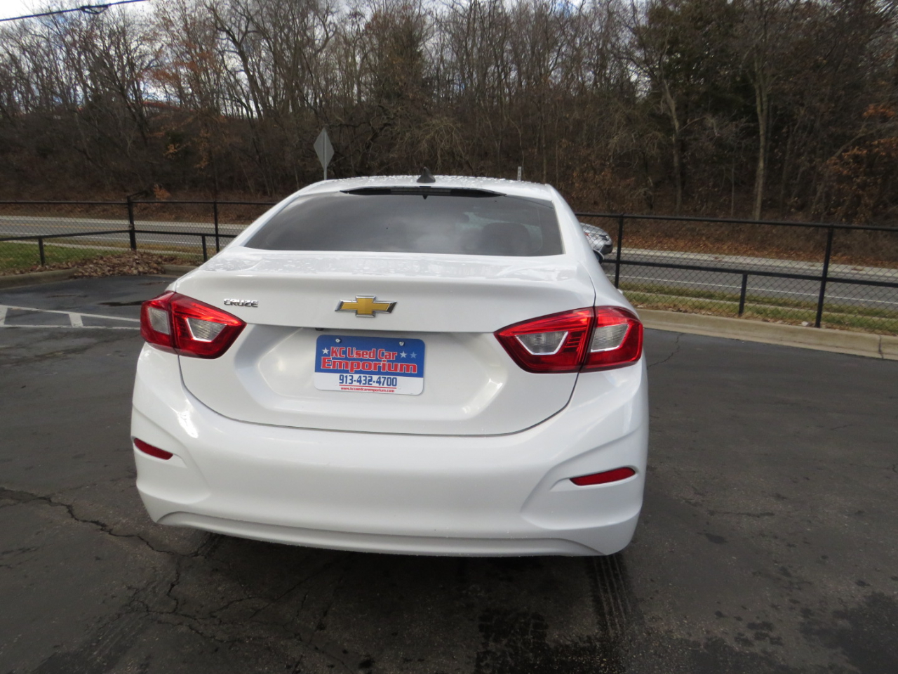 Chevrolet Cruze 4dr Sdn 1.4L LS w/1SB 2018