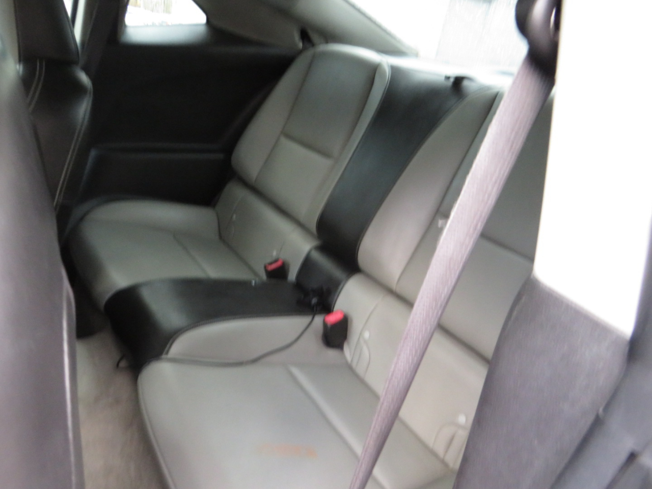 Chevrolet Camaro 2dr Cpe 2LT 2011