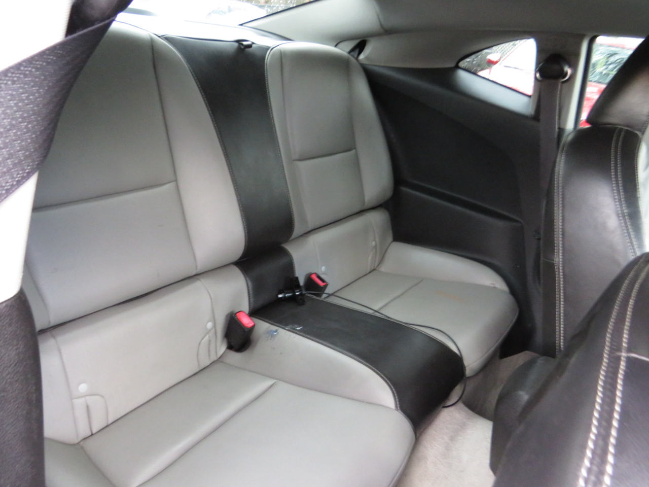 Chevrolet Camaro 2dr Cpe 2LT 2011