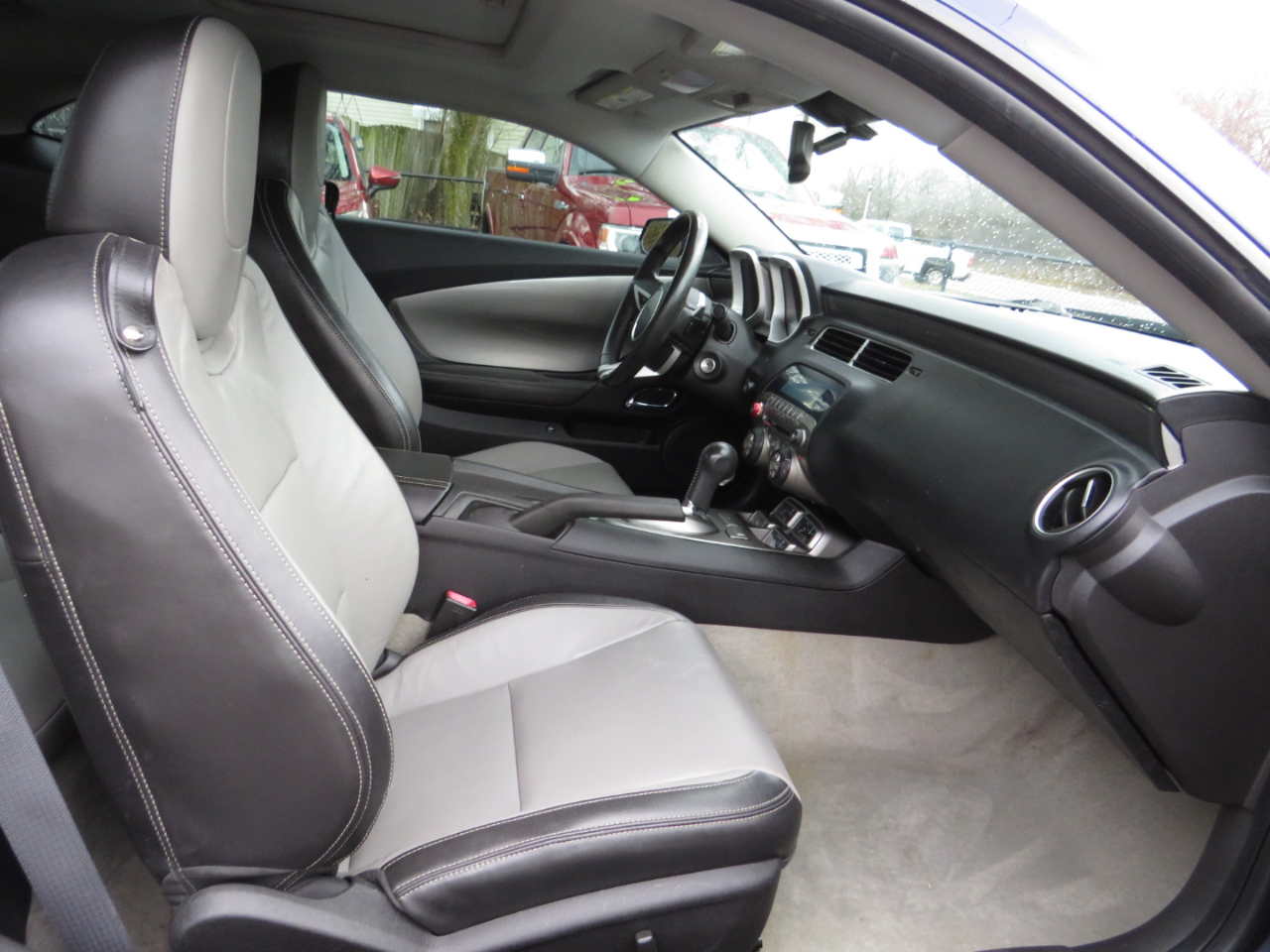 Chevrolet Camaro 2dr Cpe 2LT 2011