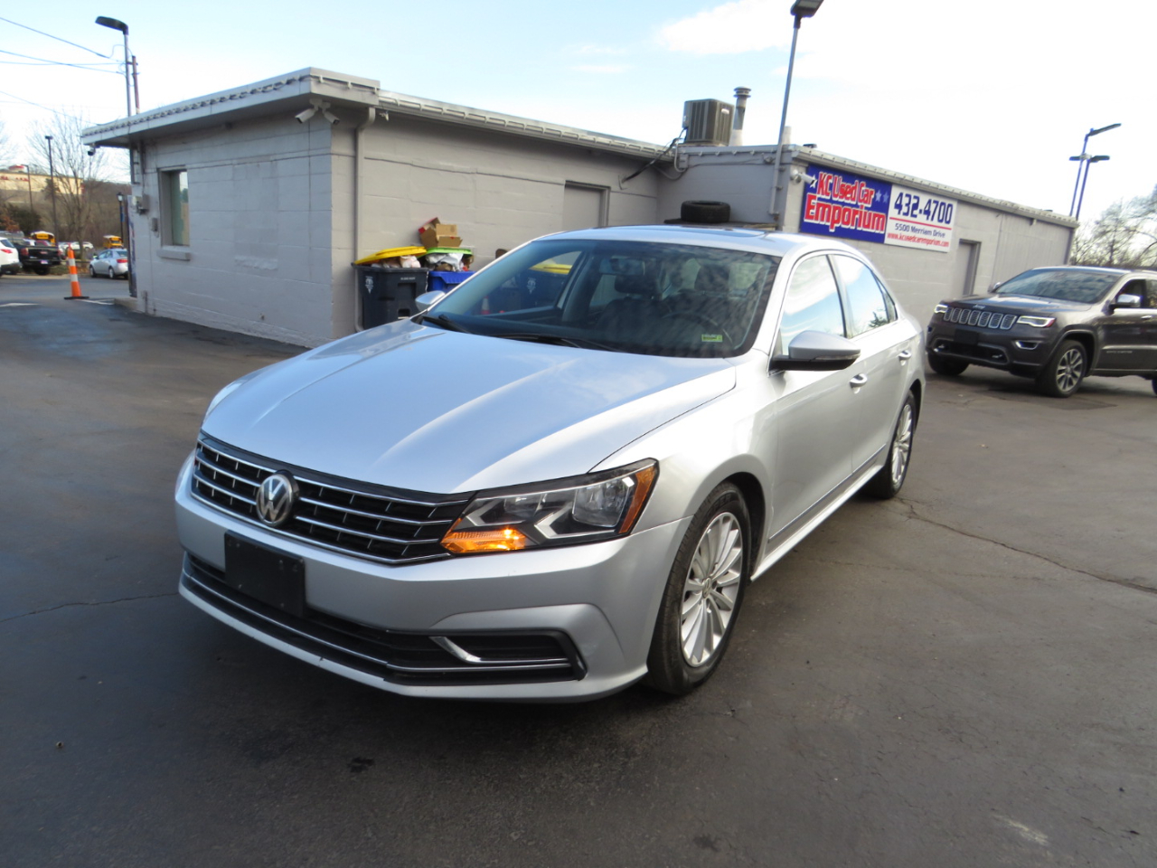 Volkswagen Passat 4dr Sdn 1.8T Auto SE PZEV 2016