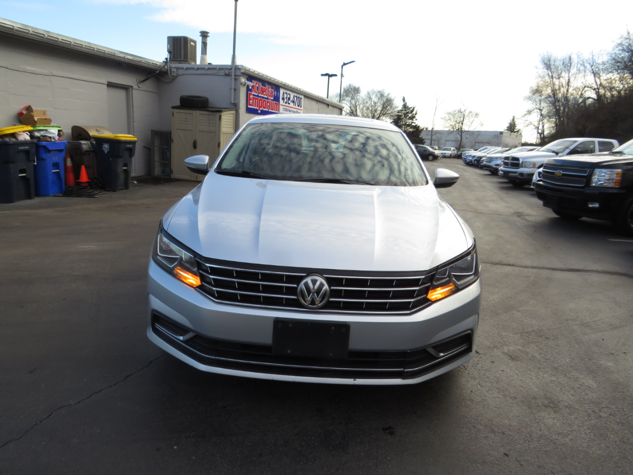 Volkswagen Passat 4dr Sdn 1.8T Auto SE PZEV 2016