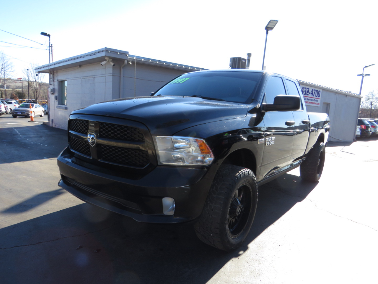 RAM 1500 4WD Quad Cab 140.5" Express 2013
