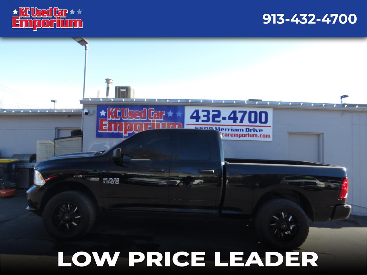 2013 RAM 1500 4WD Quad Cab 140.5" Express