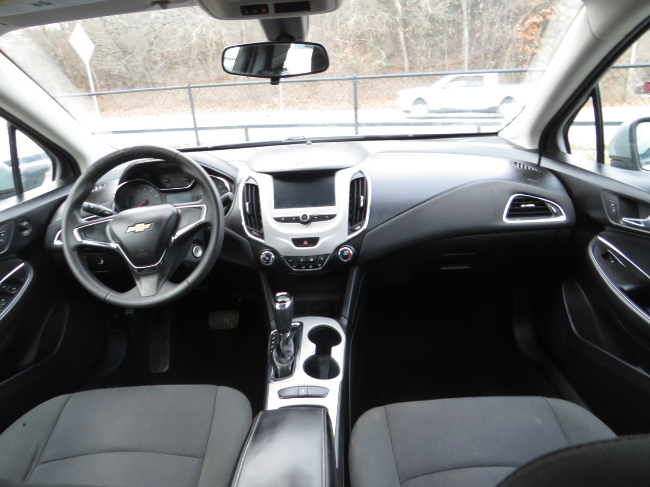 Chevrolet Cruze 4dr Sdn 1.4L LS w/1SB 2017