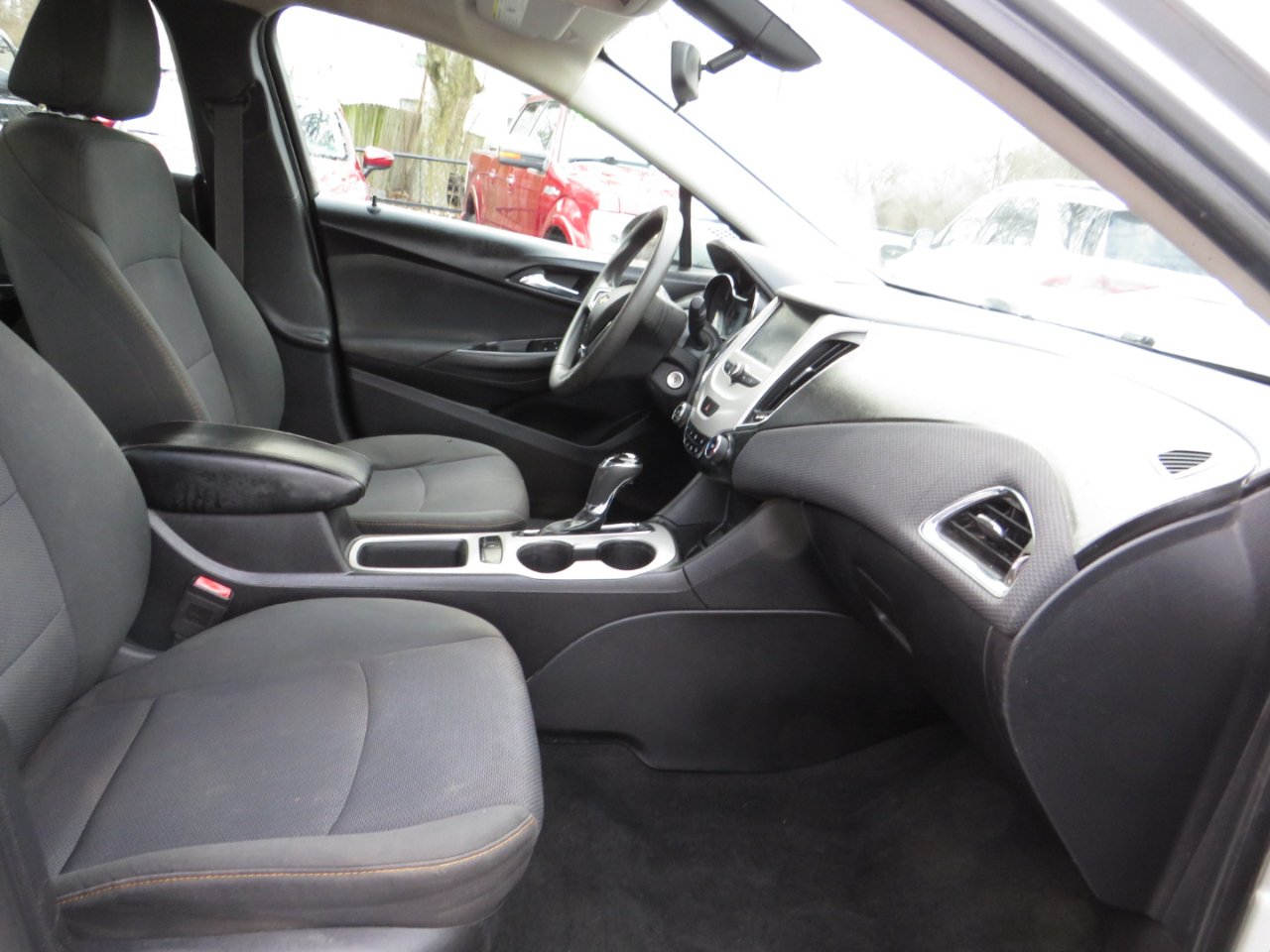 Chevrolet Cruze 4dr Sdn 1.4L LS w/1SB 2017