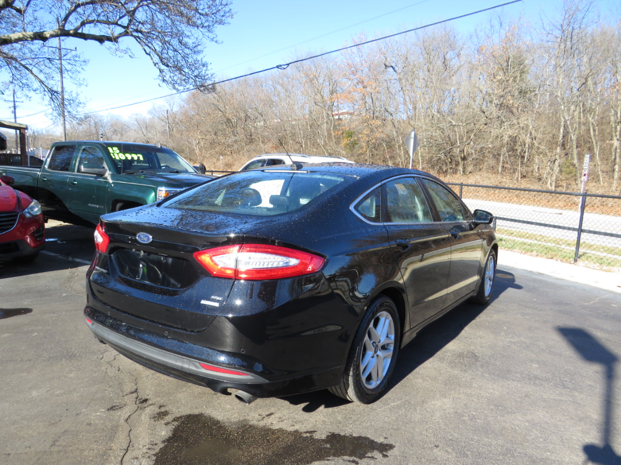 Ford Fusion 4dr Sdn SE FWD 2016