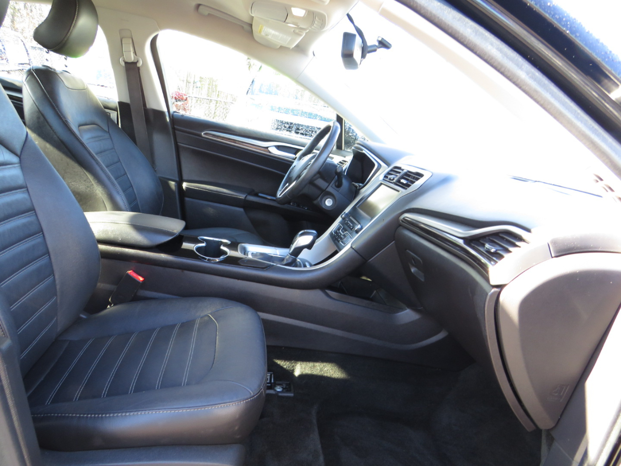 Ford Fusion 4dr Sdn SE FWD 2016