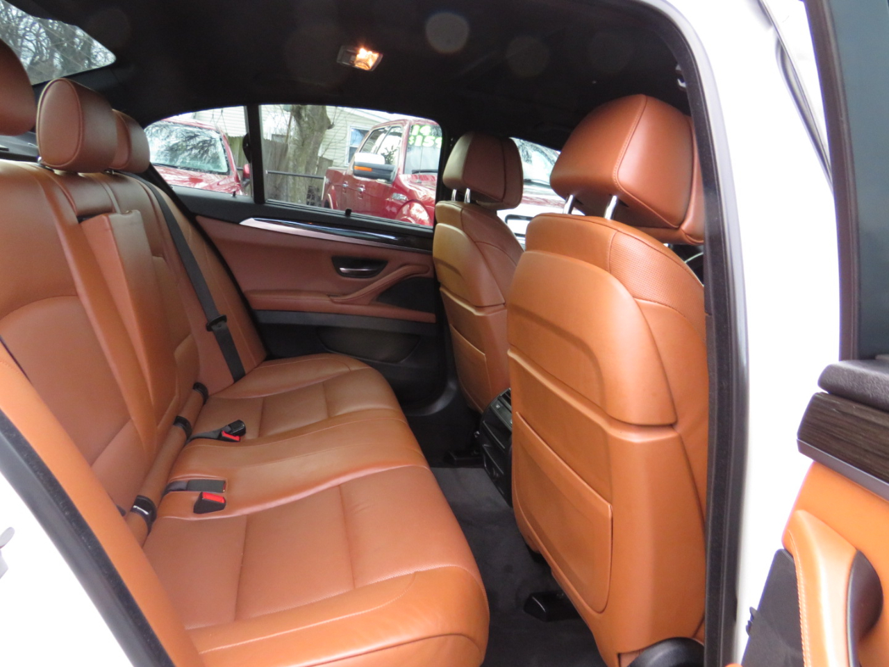 BMW 5 Series 4dr Sdn 535i xDrive AWD 2015