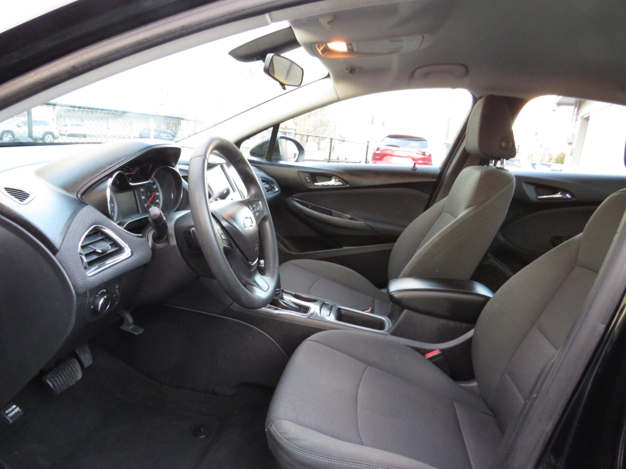 Chevrolet Cruze 4dr Sdn 1.4L LT w/1SD 2017