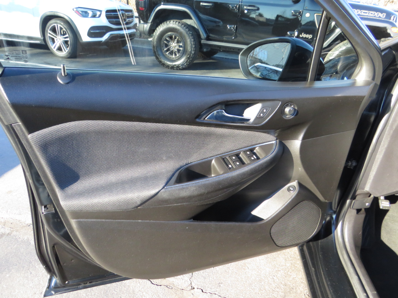 Chevrolet Cruze 4dr Sdn 1.4L LT w/1SD 2017