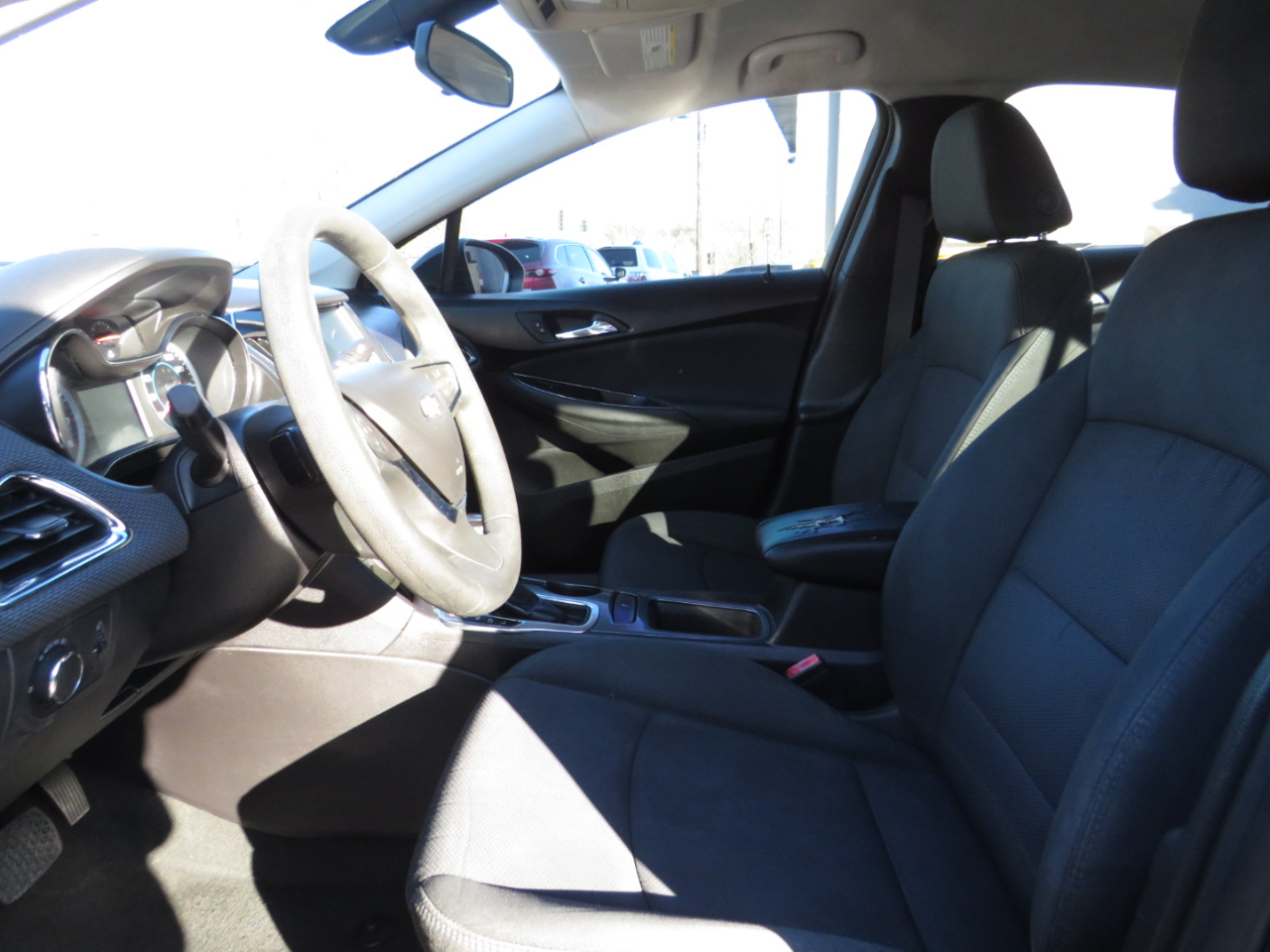 Chevrolet Cruze 4dr Sdn 1.4L LT w/1SD 2017