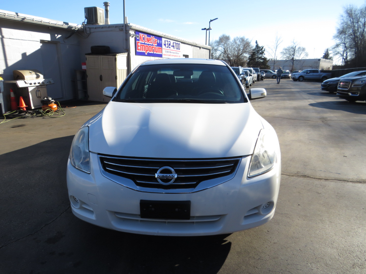 Nissan Altima 4dr Sdn I4 CVT 2.5 SL 2012