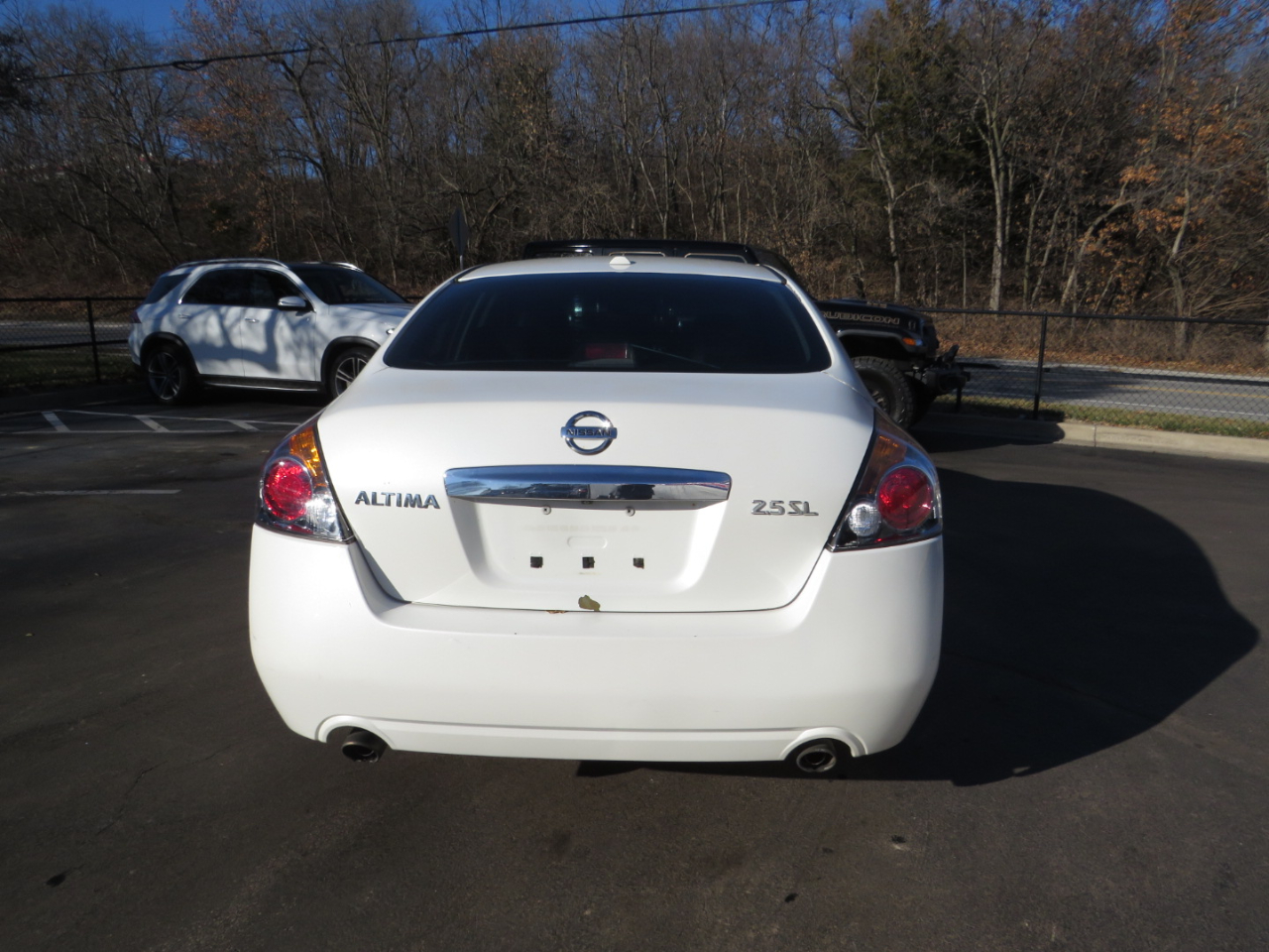 Nissan Altima 4dr Sdn I4 CVT 2.5 SL 2012