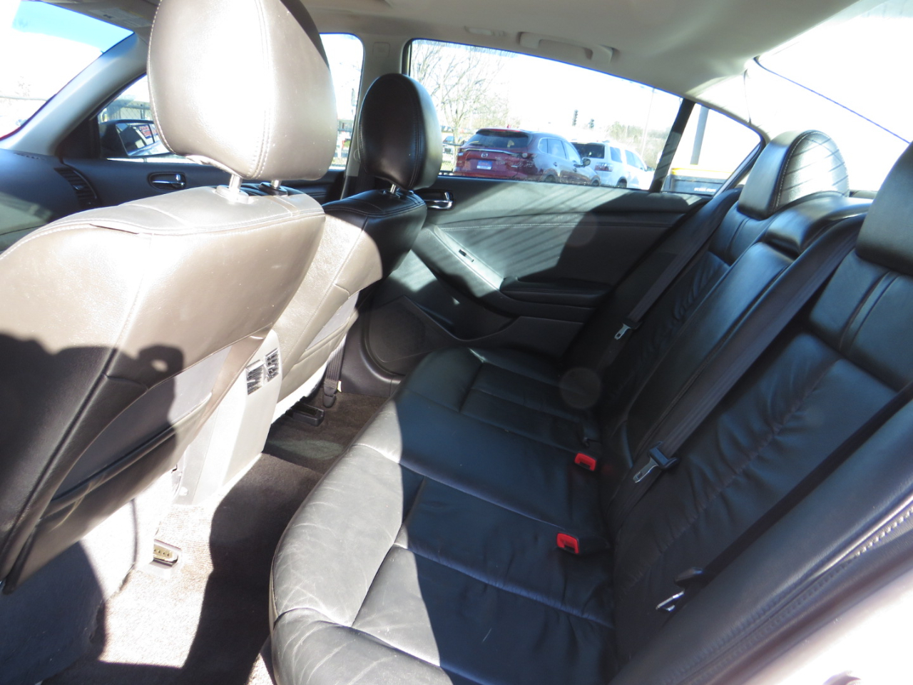 Nissan Altima 4dr Sdn I4 CVT 2.5 SL 2012