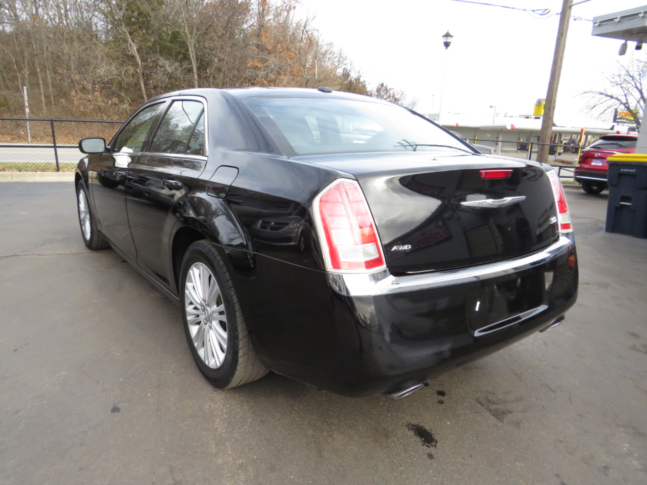 Chrysler 300 4dr Sdn AWD 2014