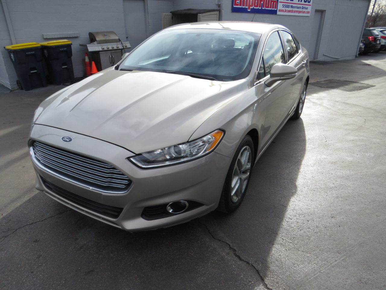 Ford Fusion 4dr Sdn SE FWD 2015