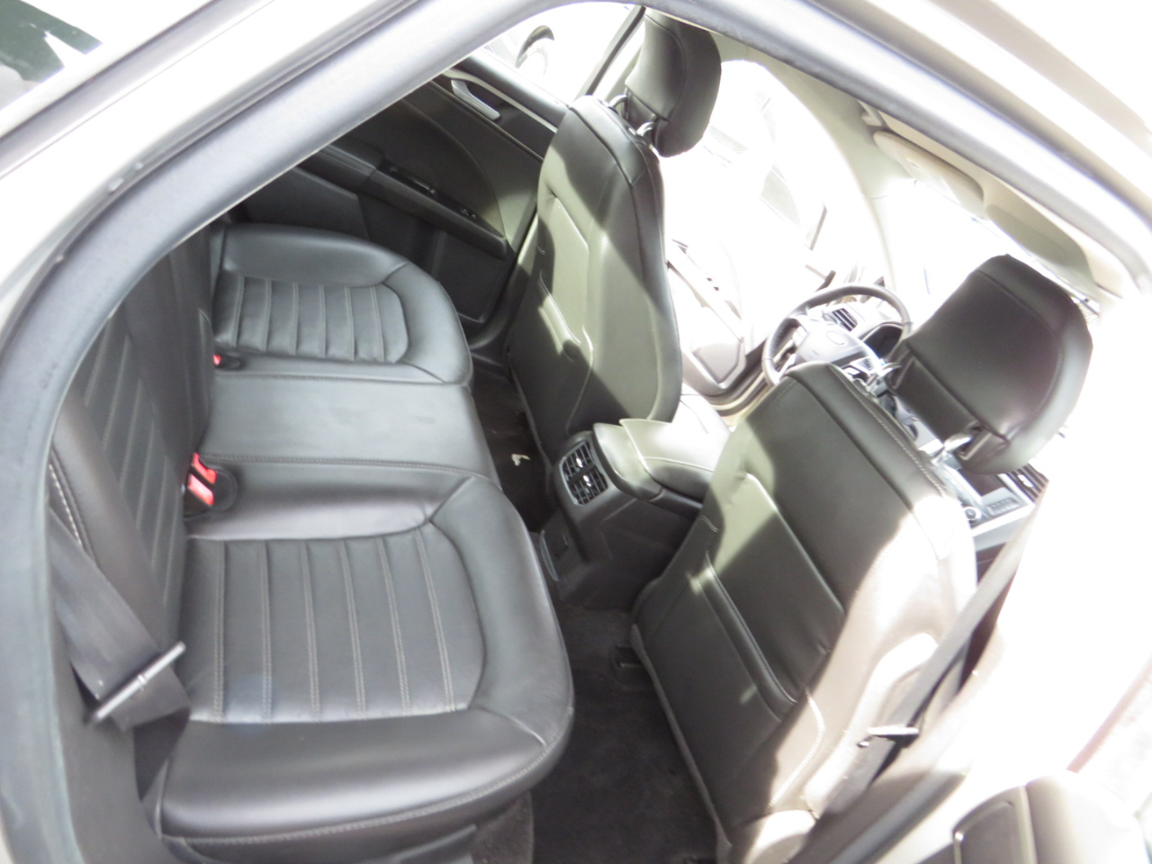 Ford Fusion 4dr Sdn SE FWD 2015