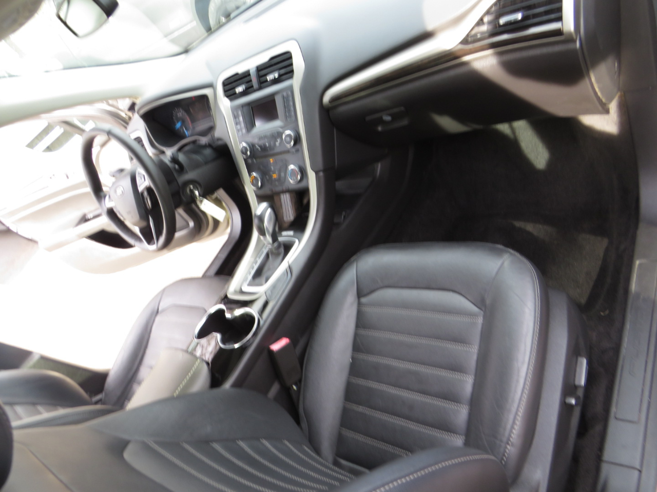 Ford Fusion 4dr Sdn SE FWD 2015