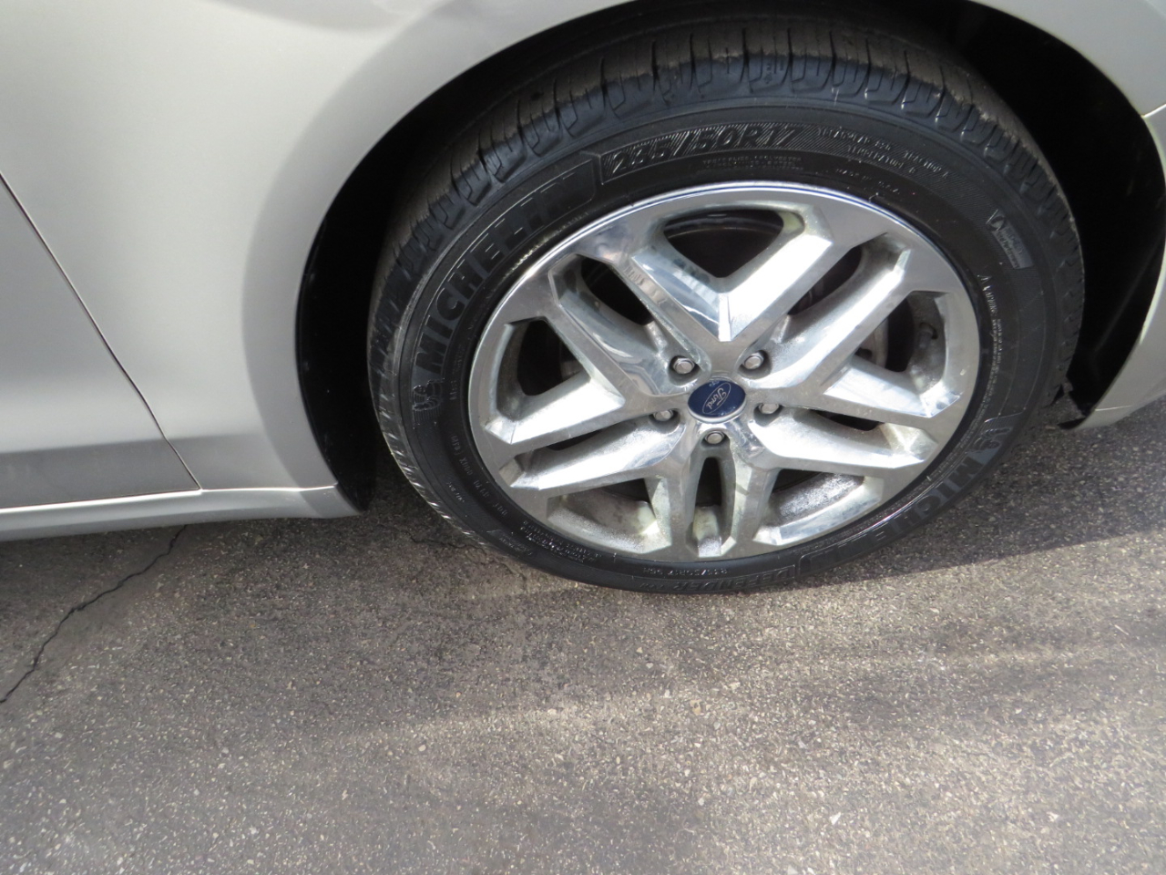 Ford Fusion 4dr Sdn SE FWD 2015