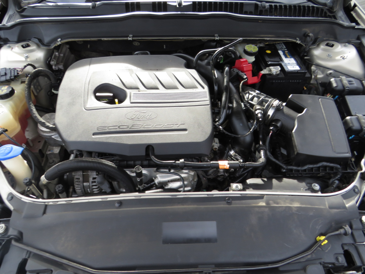 Ford Fusion 4dr Sdn SE FWD 2015