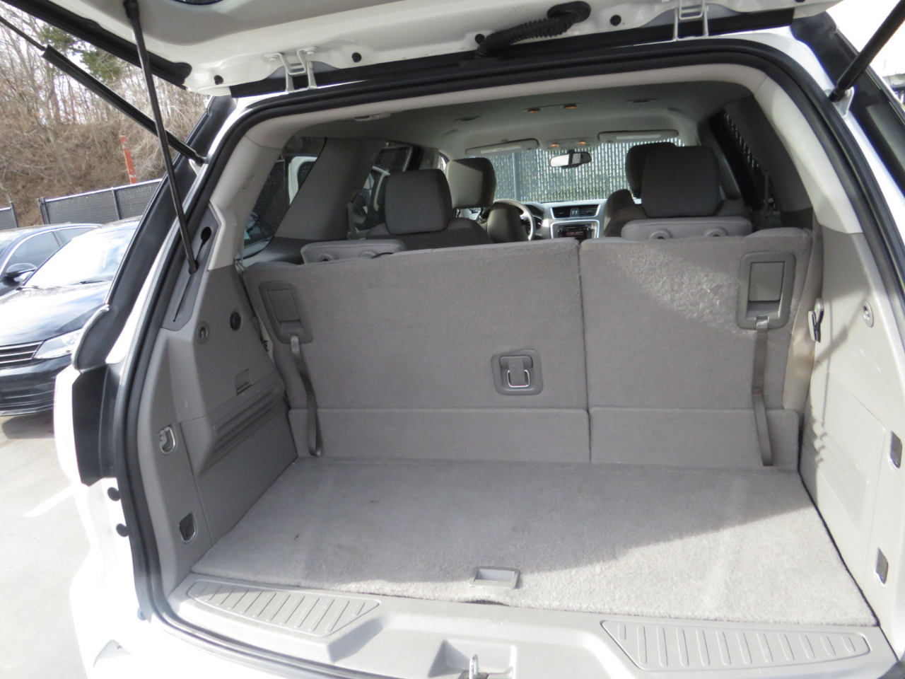 GMC Acadia FWD 4dr SLE2 2014