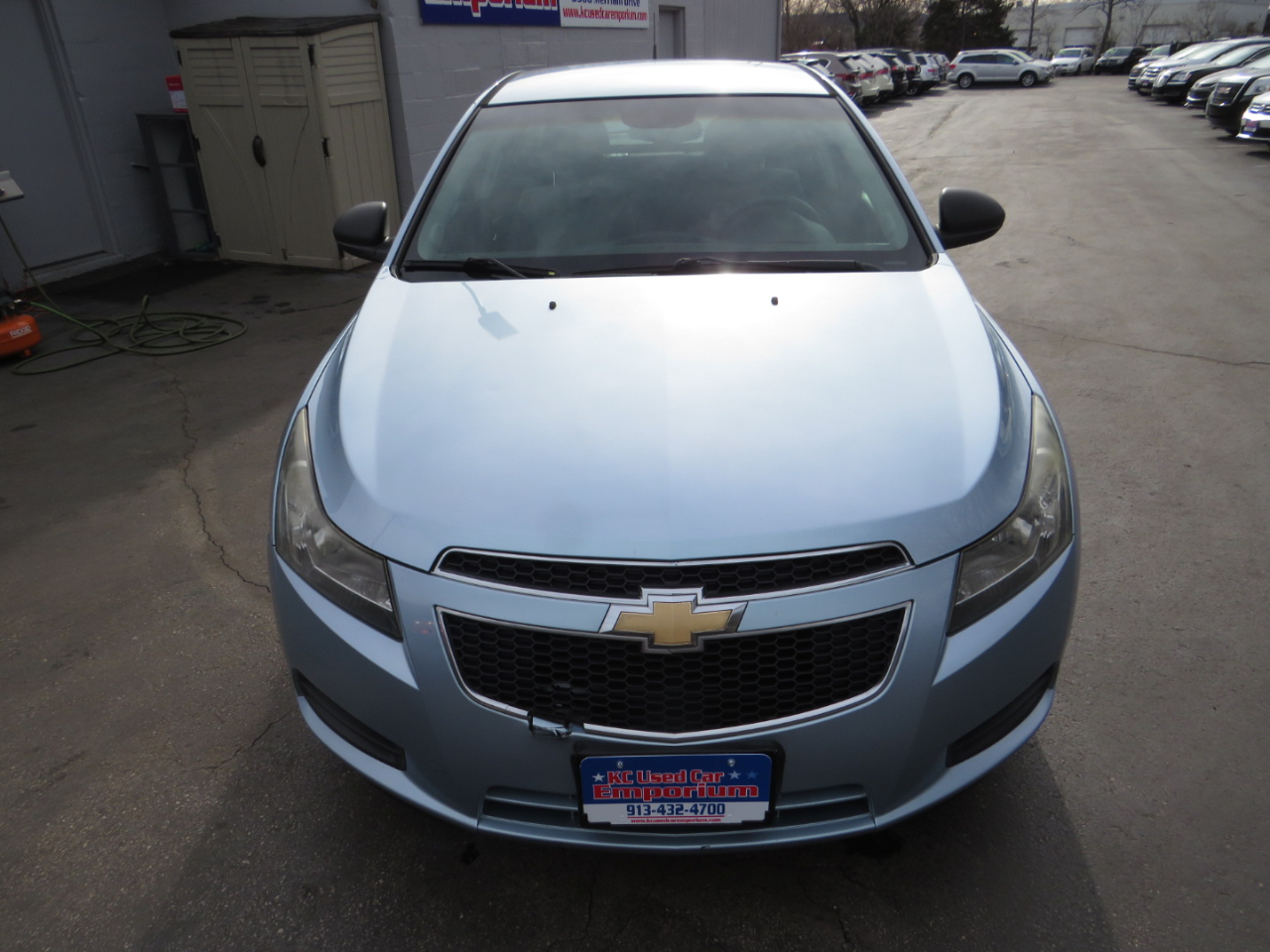 Chevrolet Cruze 4dr Sdn LS 2012