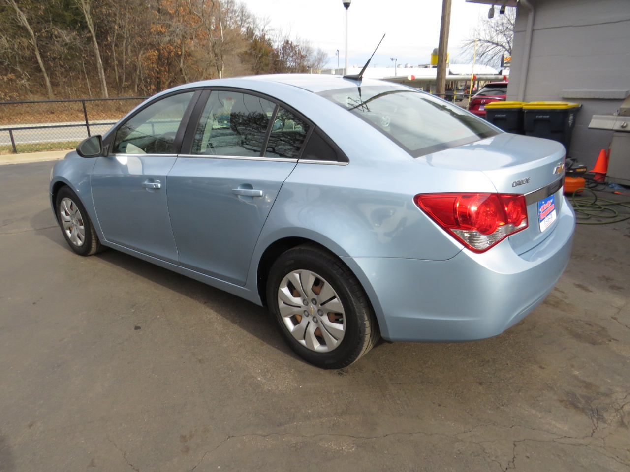 Chevrolet Cruze 4dr Sdn LS 2012