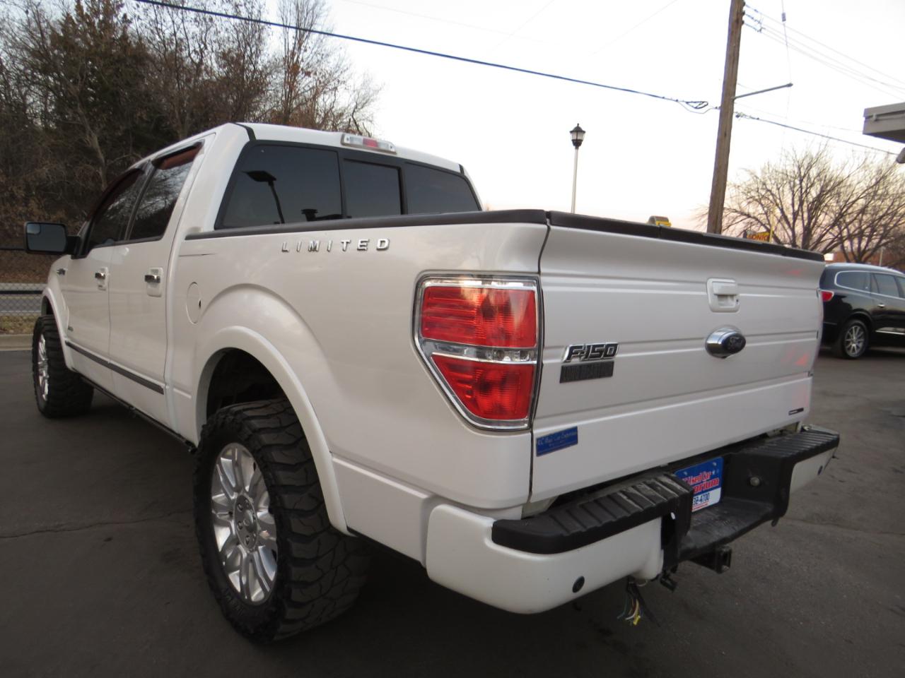 Ford F-150 4WD SuperCrew 145" Platinum 2013