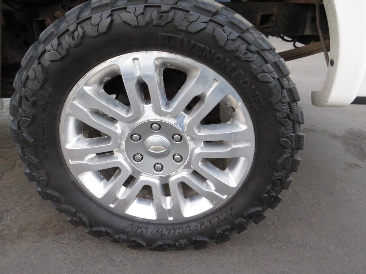 Ford F-150 4WD SuperCrew 145" Platinum 2013