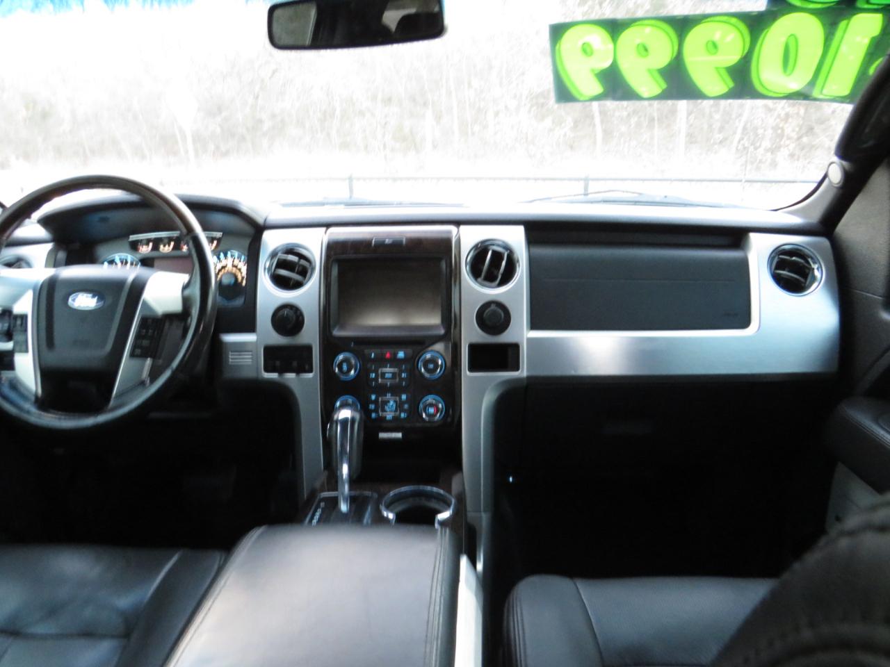 Ford F-150 4WD SuperCrew 145" Platinum 2013