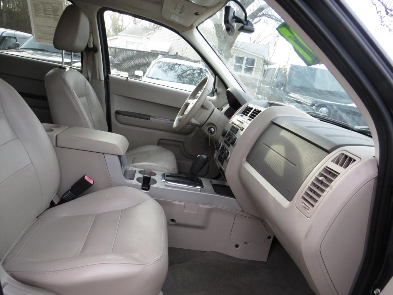 Ford Escape FWD 4dr V6 Auto XLT 2008