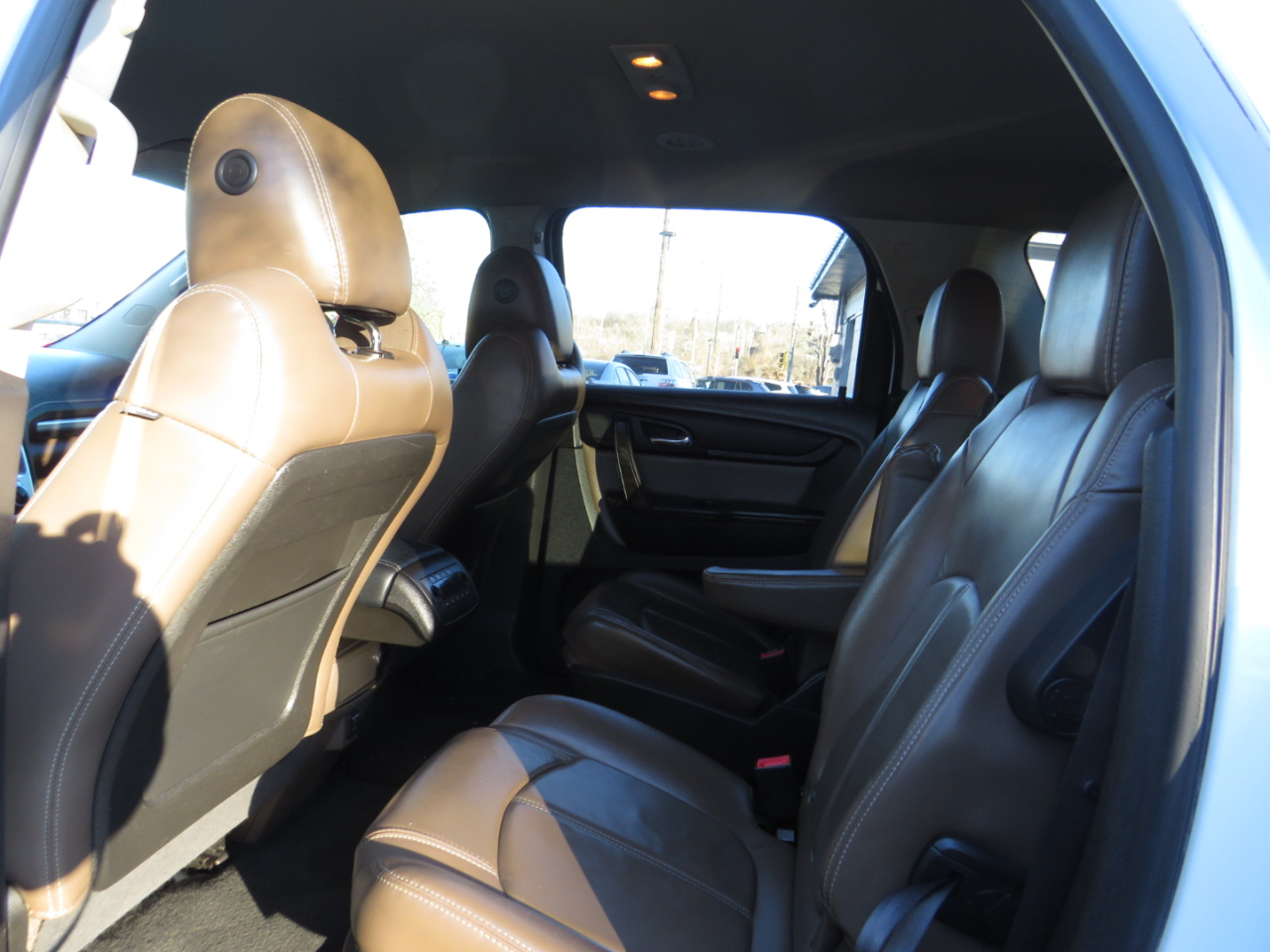 GMC Acadia FWD 4dr SLT w/SLT-1 2016