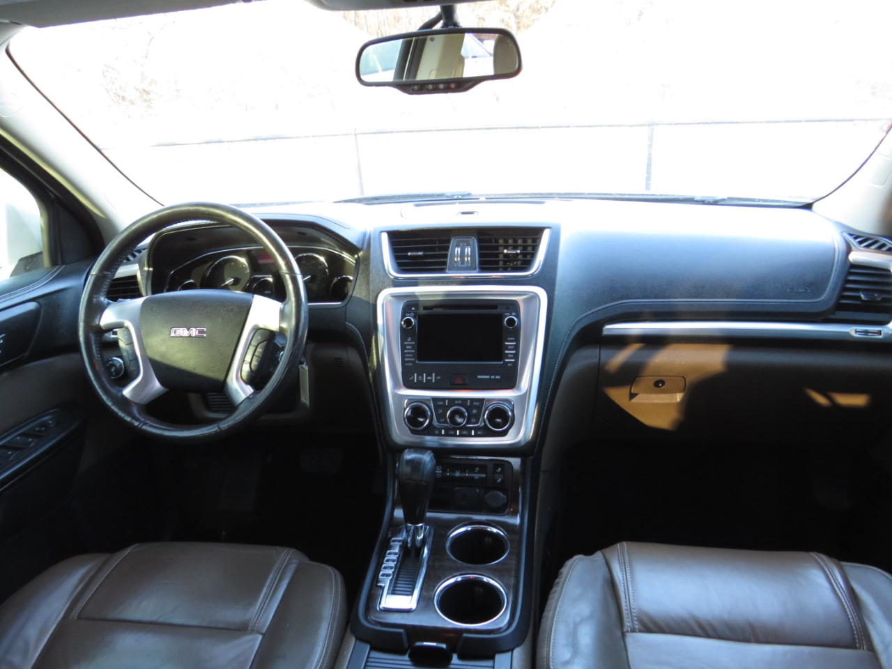 GMC Acadia FWD 4dr SLT w/SLT-1 2016