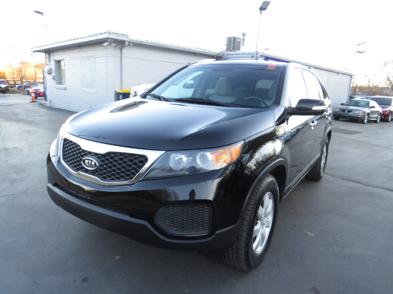 Kia Sorento 2WD 4dr V6 LX 2012
