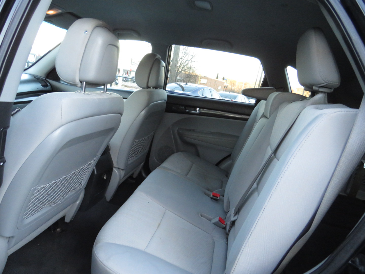 Kia Sorento 2WD 4dr V6 LX 2012