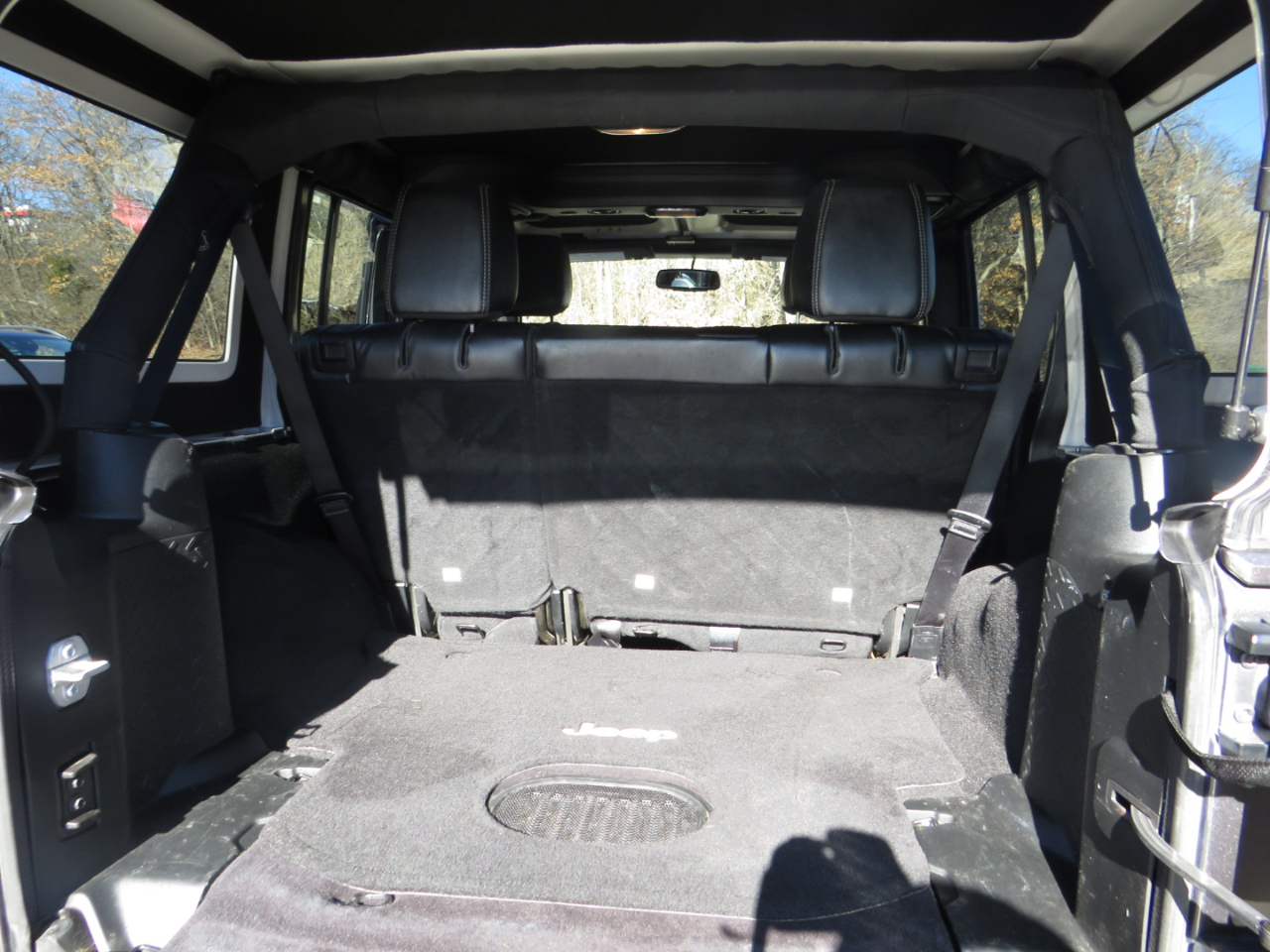 Jeep Wrangler Unlimited 4WD 4dr Rubicon Hard Rock 2016