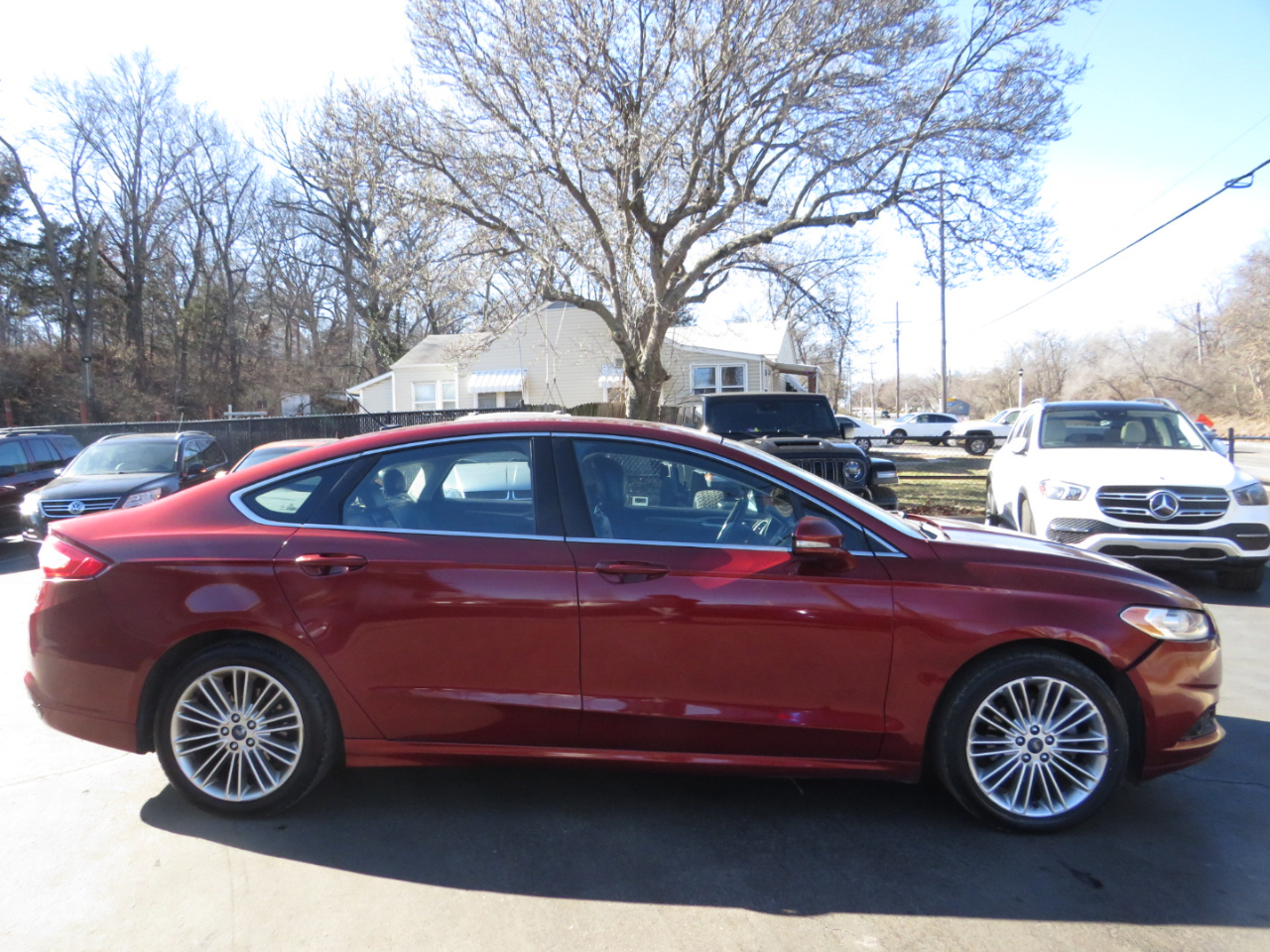 Ford Fusion 4dr Sdn SE FWD 2014